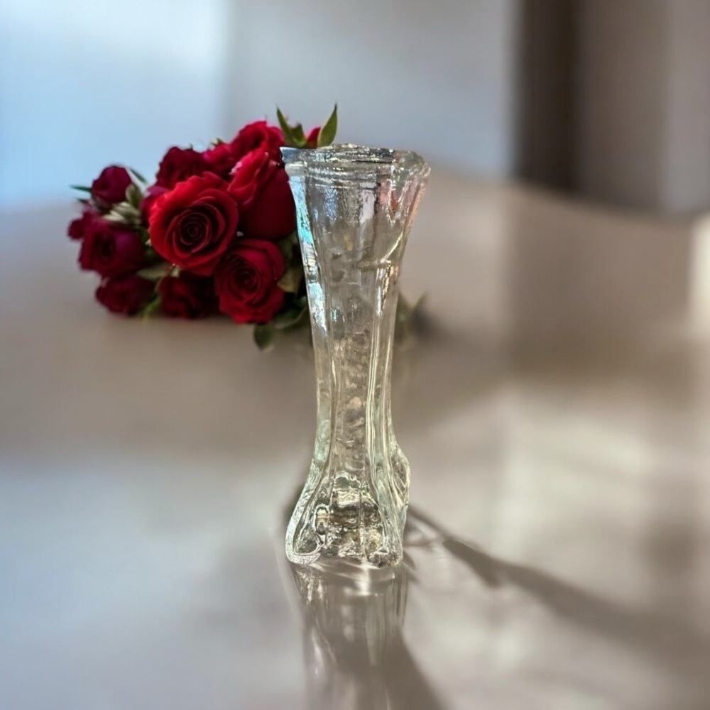 Vintage Clear Art Glass Vase 8 Inches Mid Century Style